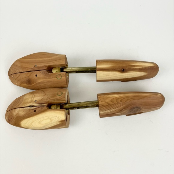 Nordstrom Wooden Shoe Trees Men's Size Medium Cedar Keeper Stretchers - Picture 4 of 12